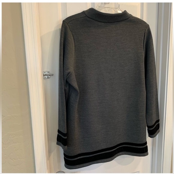 Soft Surroundings GRAY wool sweater BLACK velvet trim Runway Pullover womens Lrg - Picture 4 of 13